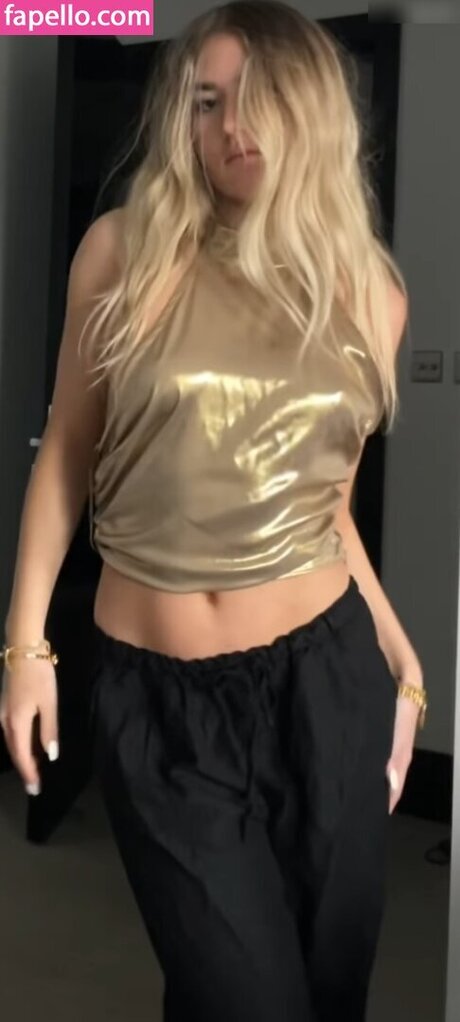 sexy feet onlyfans hd pic