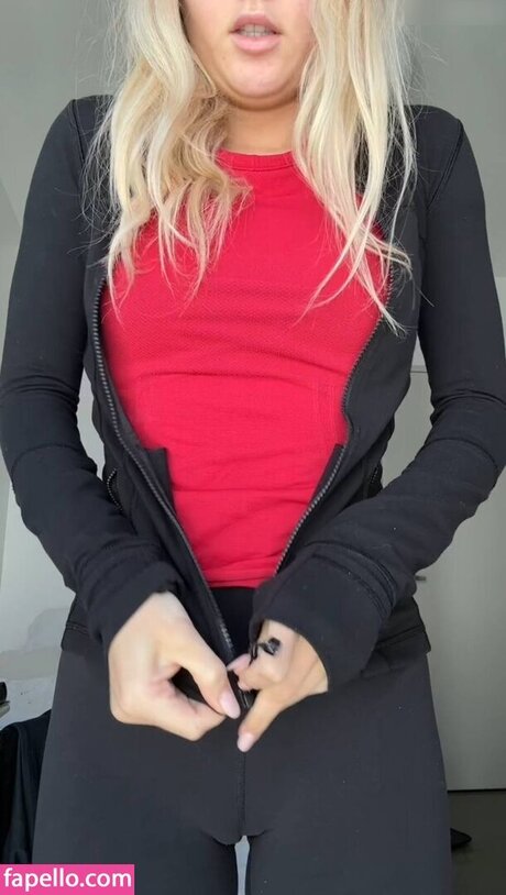 blowjob milf onlyfans art nude photos