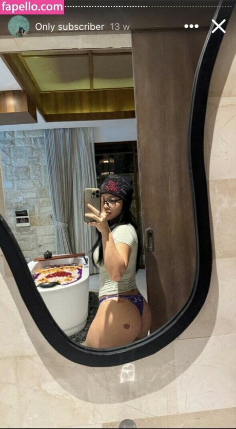 bluntviews_ star adult gallery