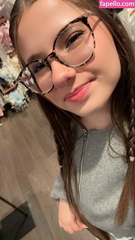 Lilousecret art model images