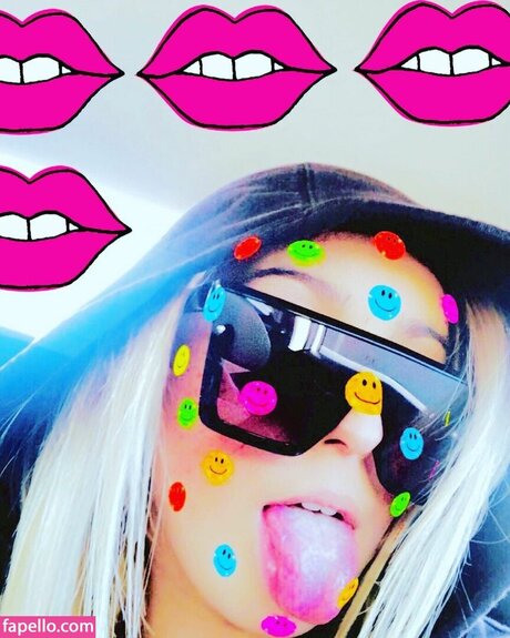 teen masturbation onlyfans art naked img