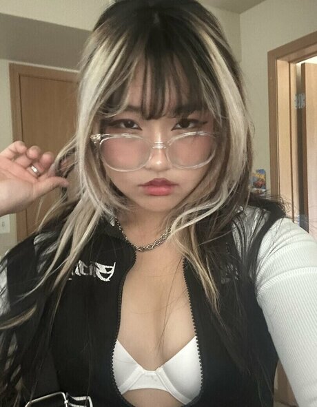 OffbrandTea pornstar exclusive photo