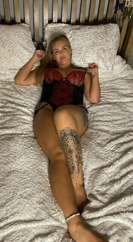 Harriet Barnes pornographic star picture