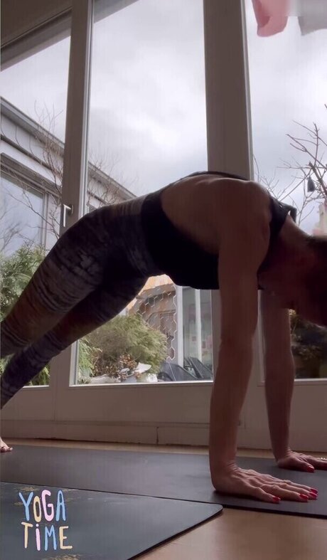 hairy asian onlyfans art porn photo