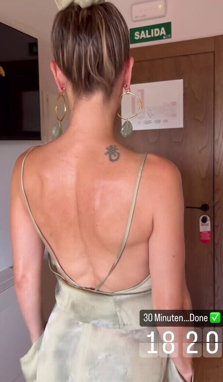 Wolke Hegenbarth model erotic pic