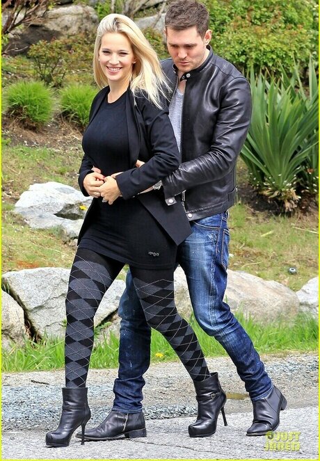 Luisana Lopilato model perfect pic