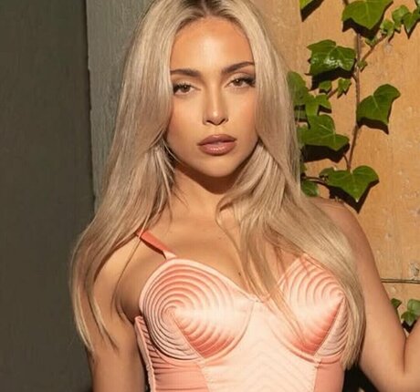 Ana Mena pornstar free photos