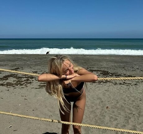 Ana Mena sexy model galleries