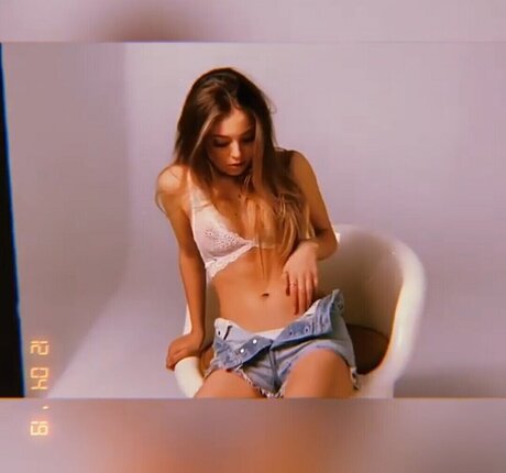 autumn onlyfans beautiful naked pictures