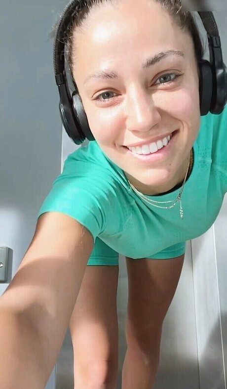 Vildan Cirpan Quick model image