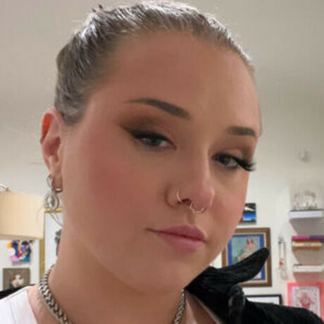 Sarah Schauer porn model images