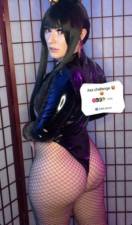 Zemira Isadora naked model galleries