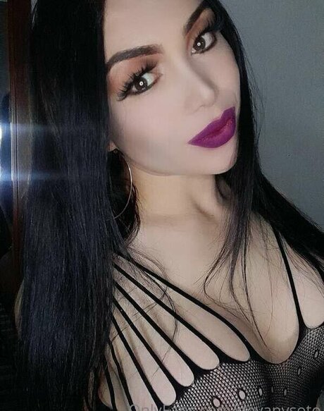 Devany Soto star nice photo