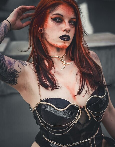 Anni Quinn_ star hot photo