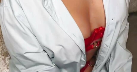 Mrsmollywilde model high quality photo