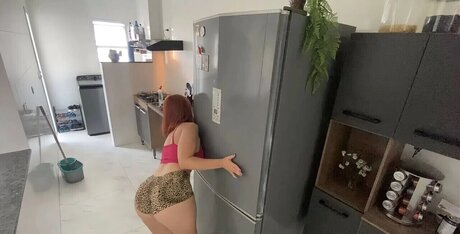 college student onlyfans pretty picture