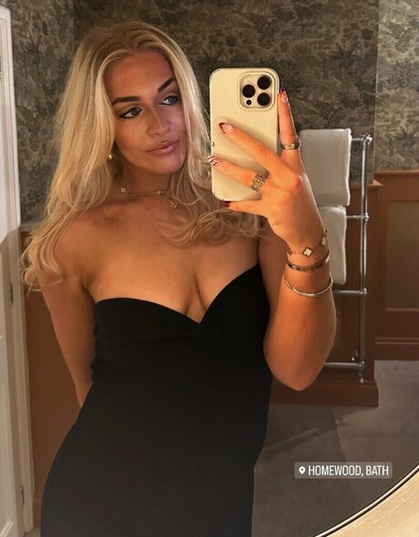 Sarah Glenn erotic star archive