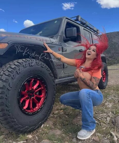 Kaylee Rae hot actress gallery