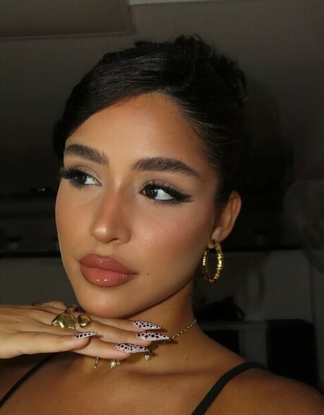 Roni Danino adult actress images