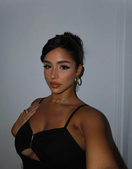 Roni Danino xxx star photos