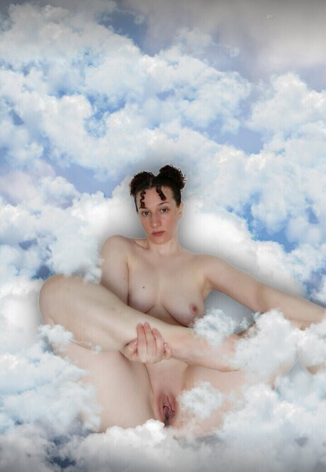 Dot Addams model erotic pic