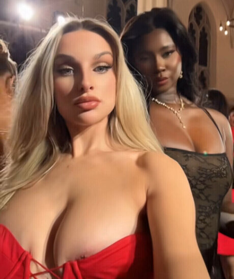 Mogz xx top model img