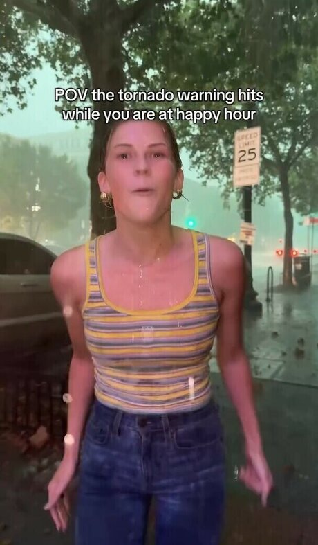 Maria Comstock Quick model image