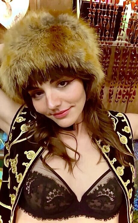 Sydtrip pornstar erotic img