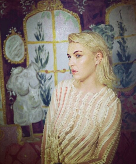 Rebecca Lucy Taylor model beautiful photo