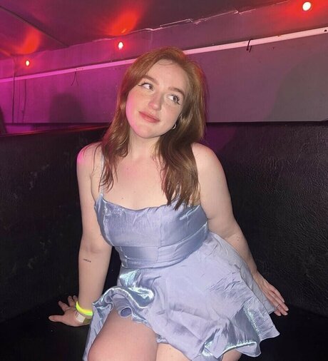 Eleanor Neale pretty actress pic