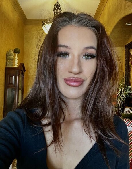 Brea Madisyn model hot archive