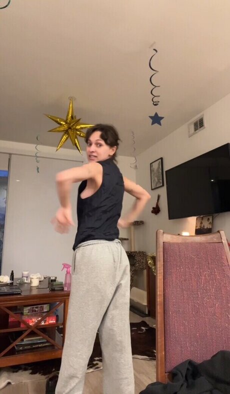 Dylan Troesken pornstar exclusive gallery