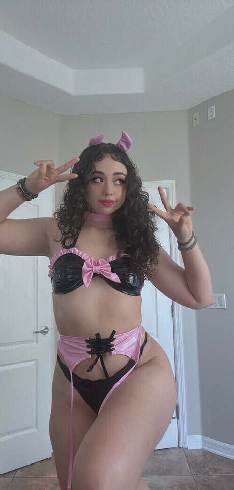 vrv0 best actress images