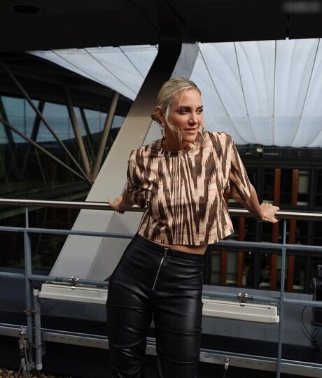 Anna Kraft pornstar adult pics