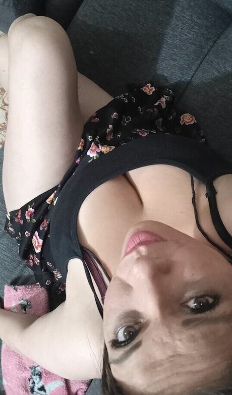 Valeria Estefania Montoya art model image