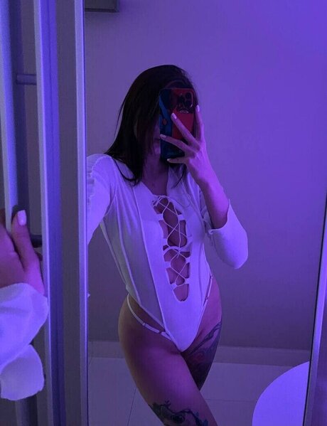 leonesan pretty pornstar archive