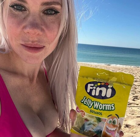 hairy milf onlyfans top pics