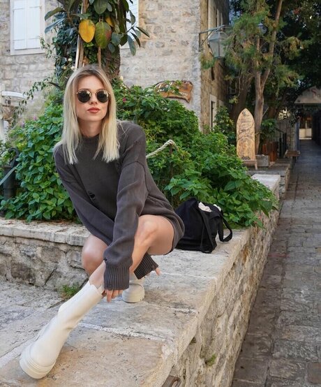 Velvet Tatti top pornstar photo