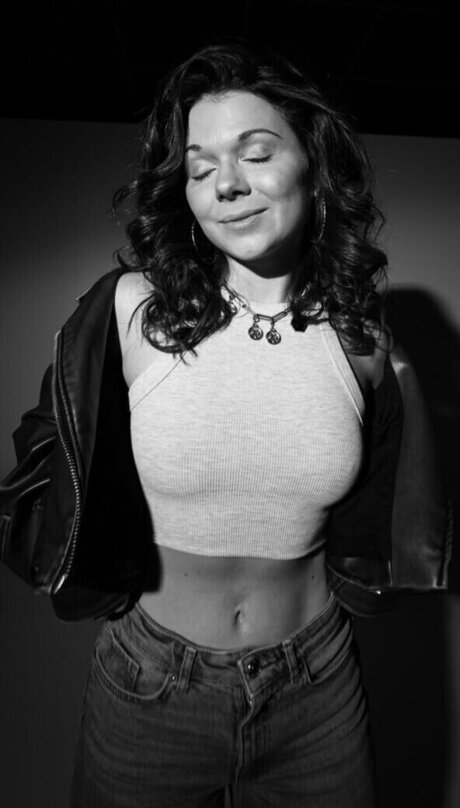 Juju Fitcats art actress photos