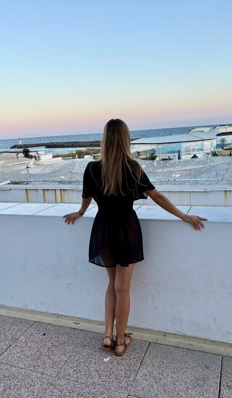 Juju Fitcats star nude archive