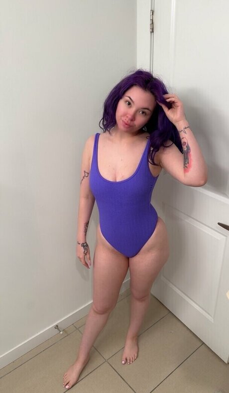 Mary Liven model galleries