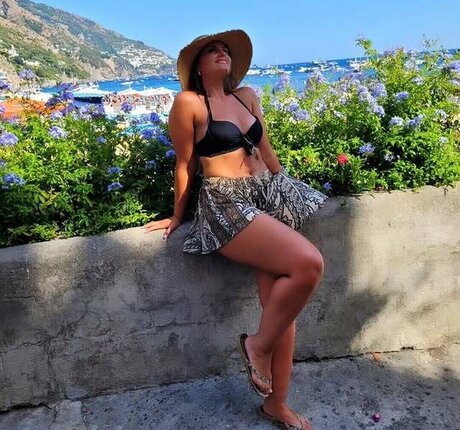 Federica Mongiello star sexy pic