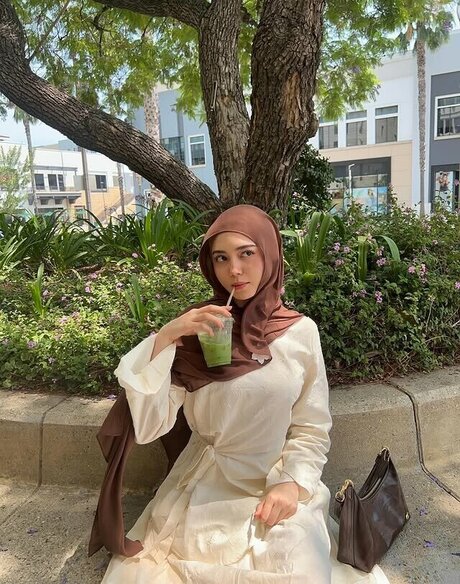 Sidsityttv top actress pic