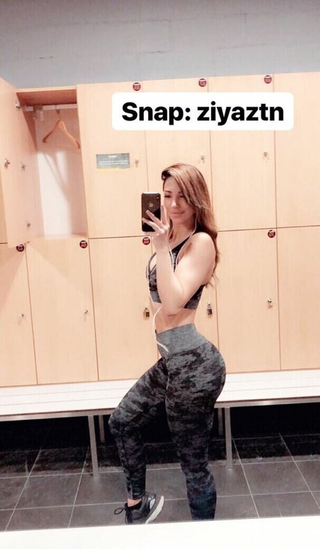 sexy black onlyfans pretty pic