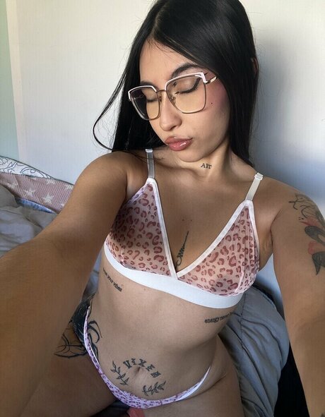 Glowww777 star porn img