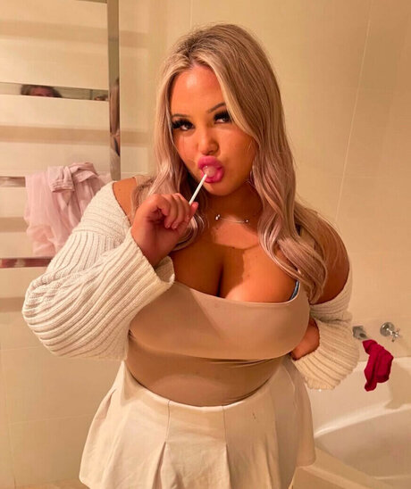 shyanneobrien nice model img