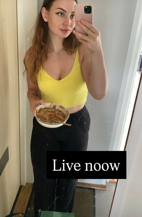 Al3xxandra hot pornstar photos