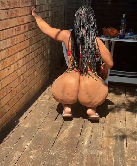 African Booty Meat pretty actress archive