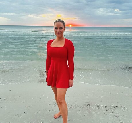 Tricia Whitaker beautiful star images