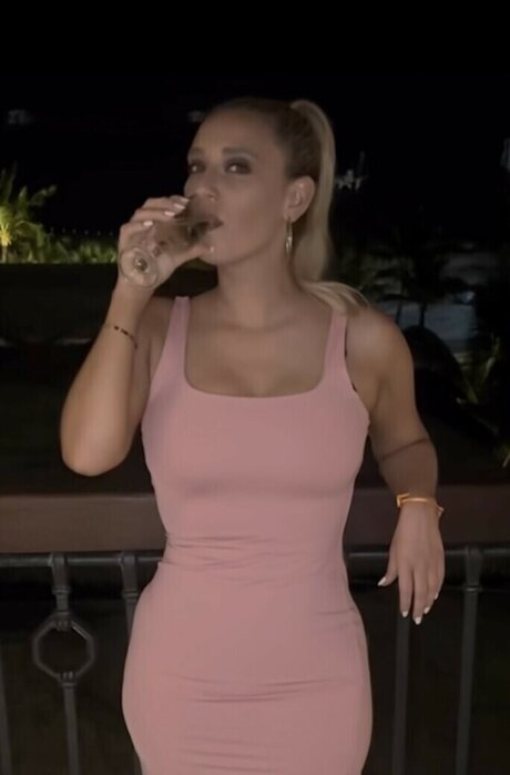 Tricia Whitaker model art archive